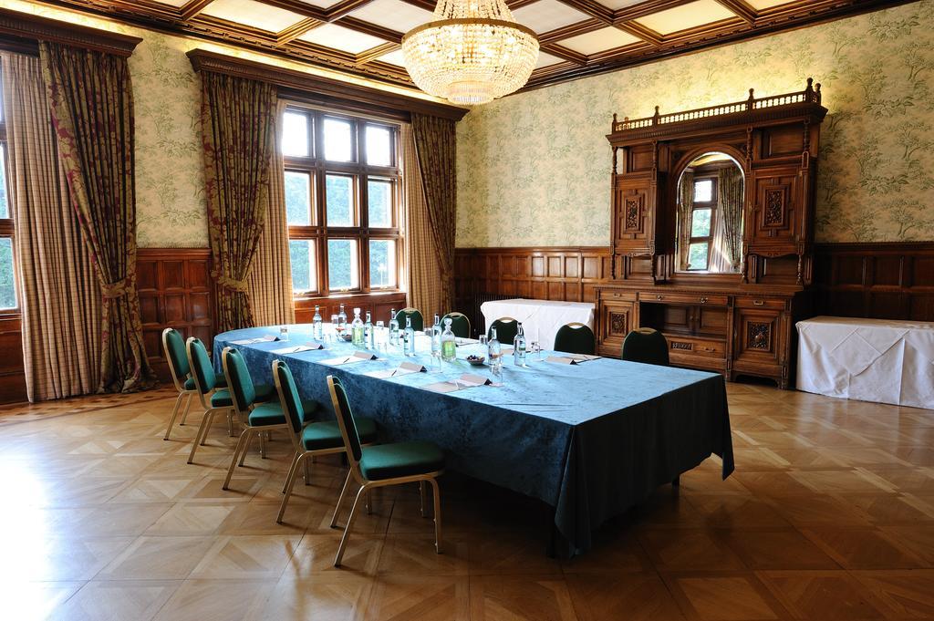 Hotel Pendley Manor Tring Esterno foto