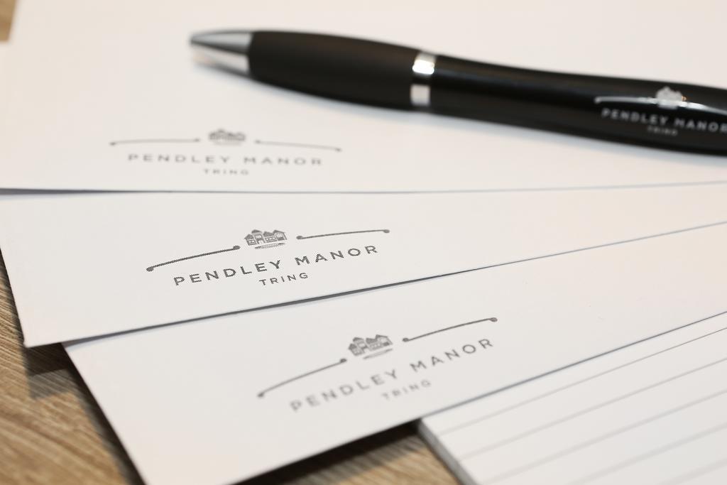 Hotel Pendley Manor Tring Esterno foto
