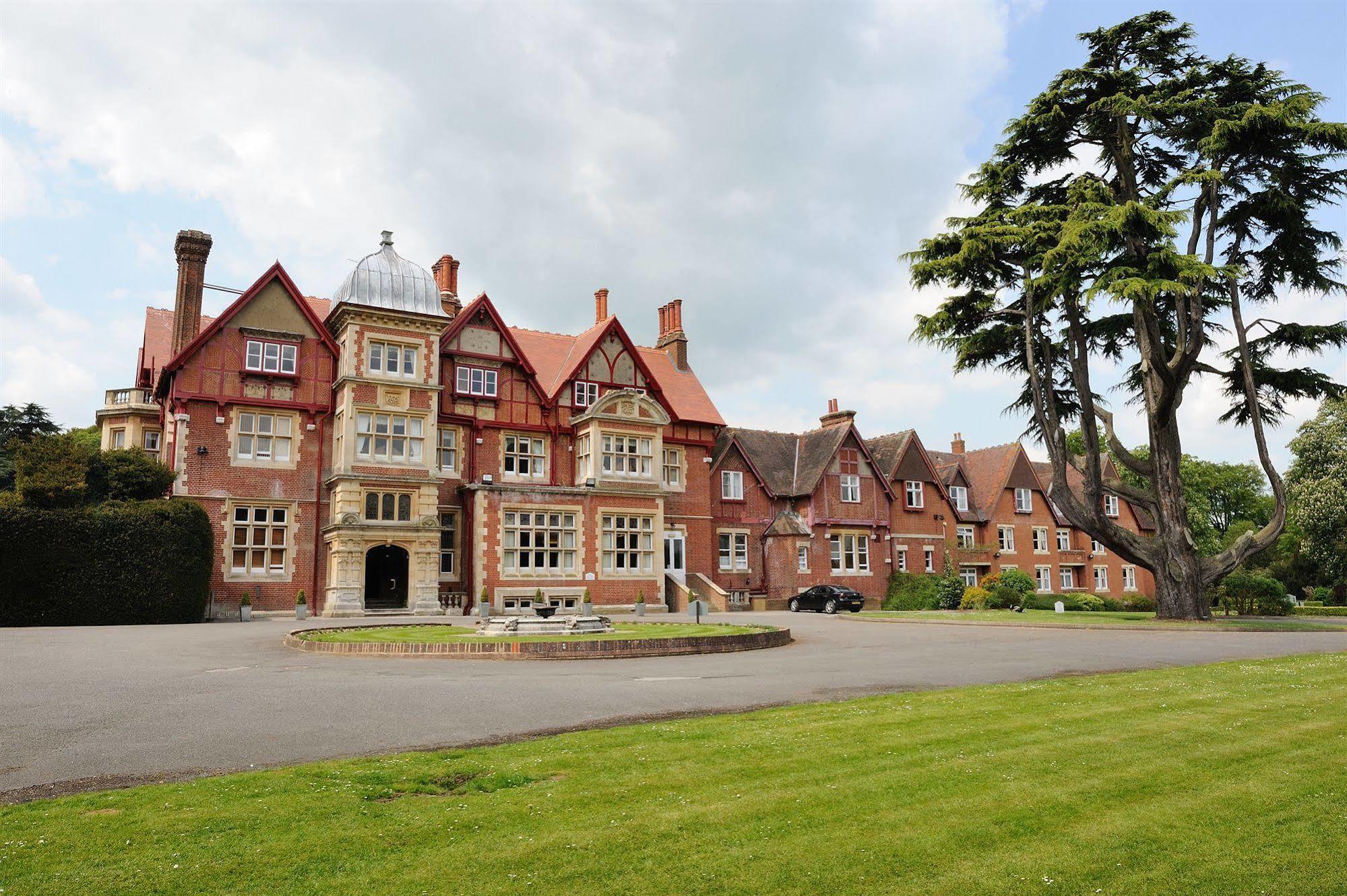 Hotel Pendley Manor Tring Esterno foto